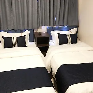 California 2*, Hong Kong Çin
