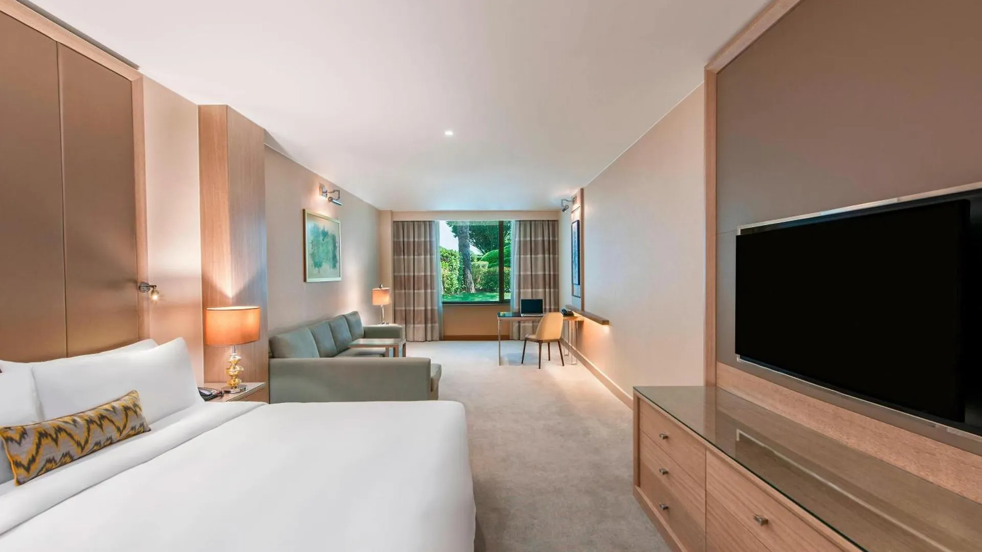 Renaissance Polat Istanbul Hotel